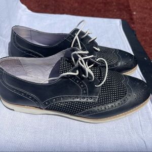 Johnston & Murphy Black and White Women's Loafers